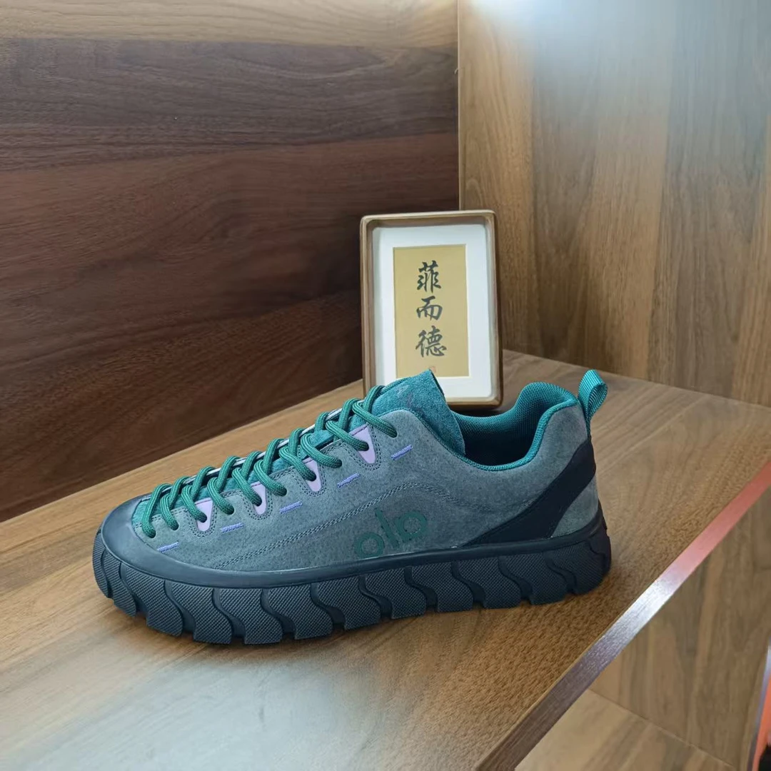 【上新高版本】2025高端定制低帮手工时尚休闲经典百搭潮鞋