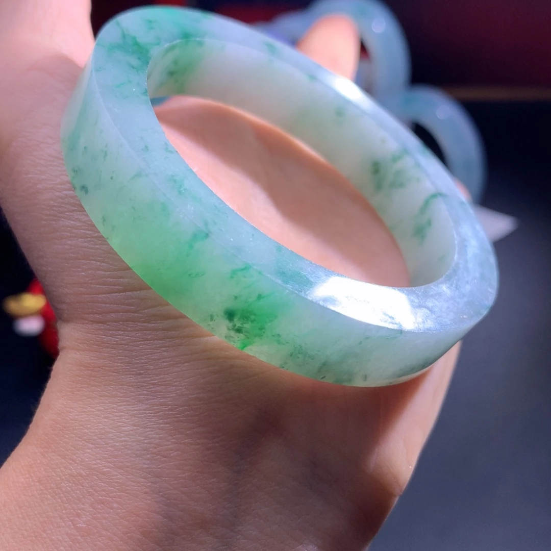 定制翡翠手镯未镶嵌