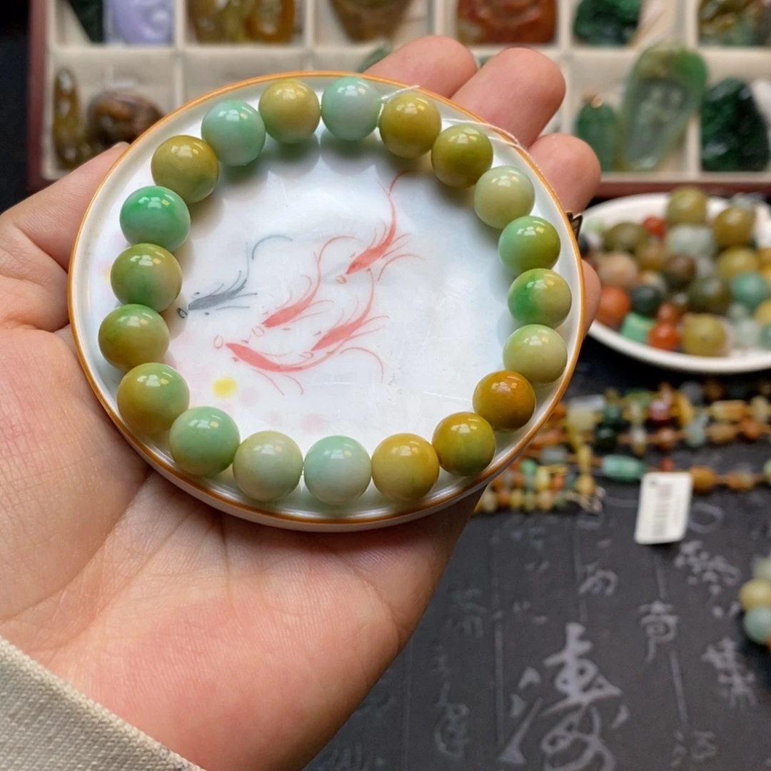 翡翠未镶嵌手串卡9+