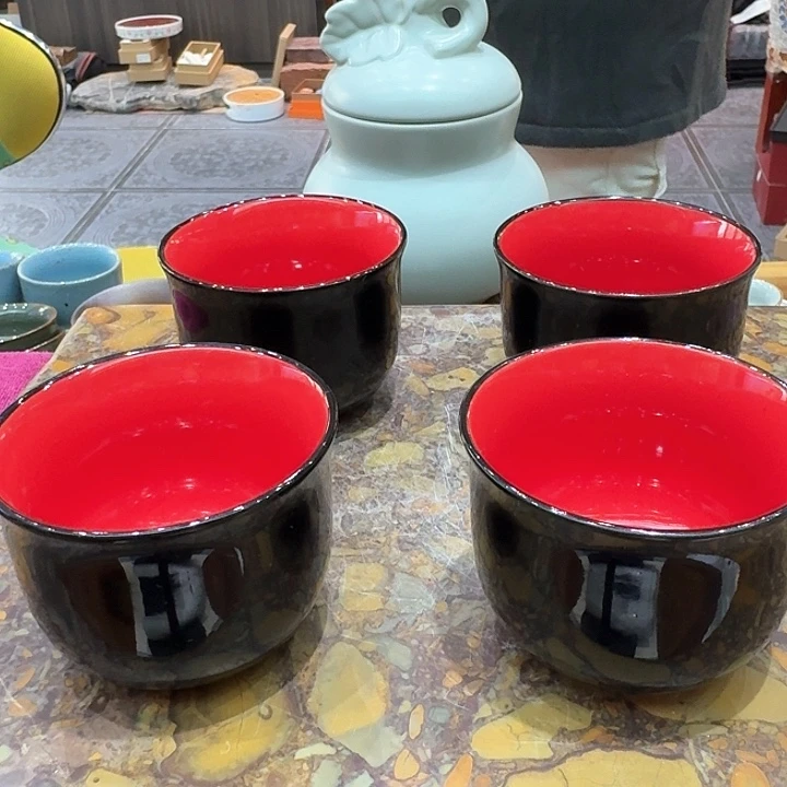 品茗杯一组四个。。。品茗