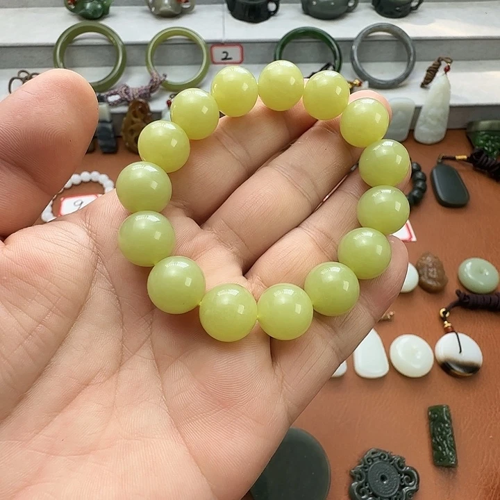 和田玉未镶嵌颈饰若羌黄口卡14