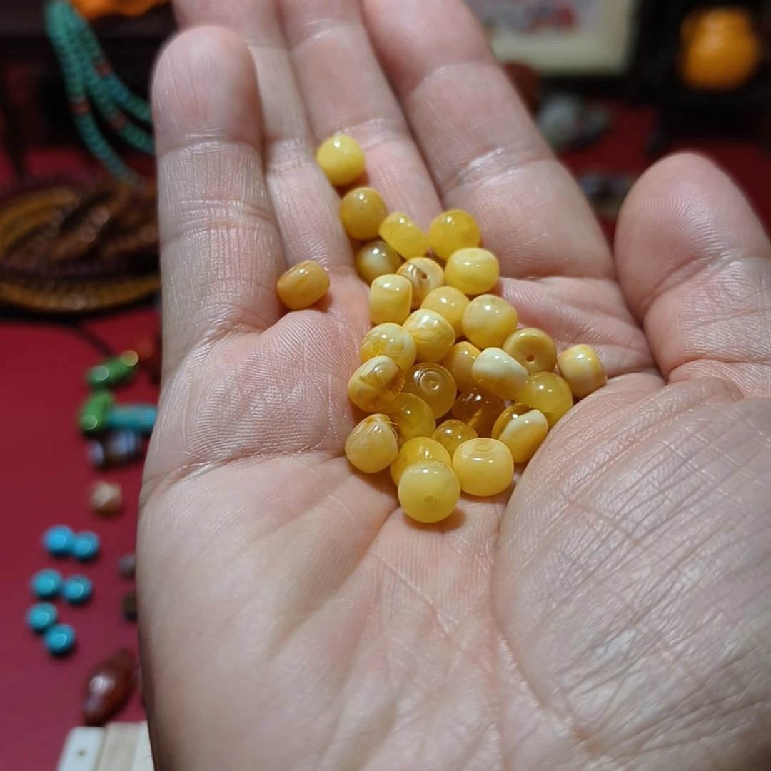 裸石琥珀未镶嵌天然原矿蜜蜡