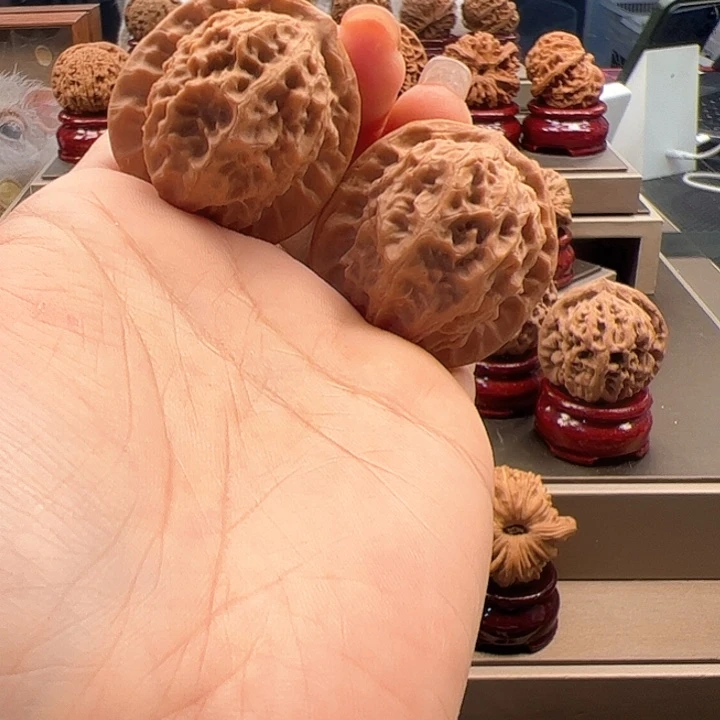 把件文玩核桃36 凤冠 s-029