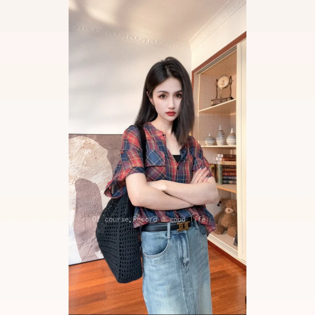 夏季新款复古设计感格子短袖衬衫女时尚简约休闲宽松上衣808