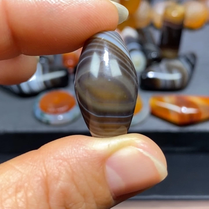 玛瑙/玉髓未镶嵌颈饰