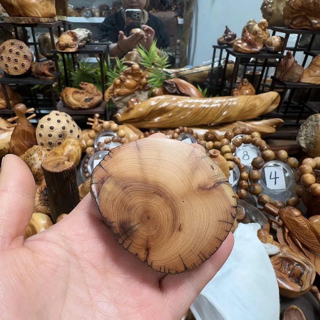 許***淩柏木（崖柏）太行崖柏陈化黑油骨料小底座