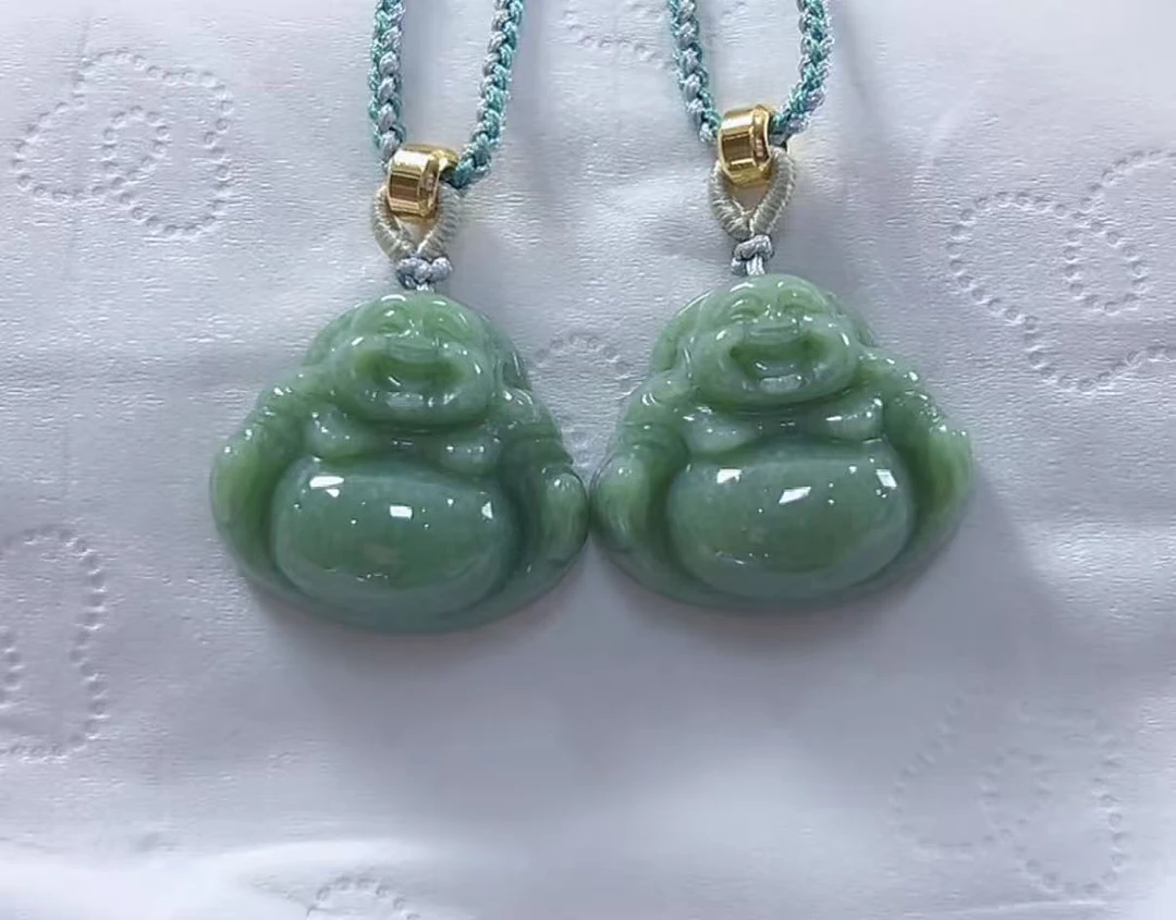 天然翡翠A货佛公（多样性发货只发一件）宽27-30高25+厚11送绳