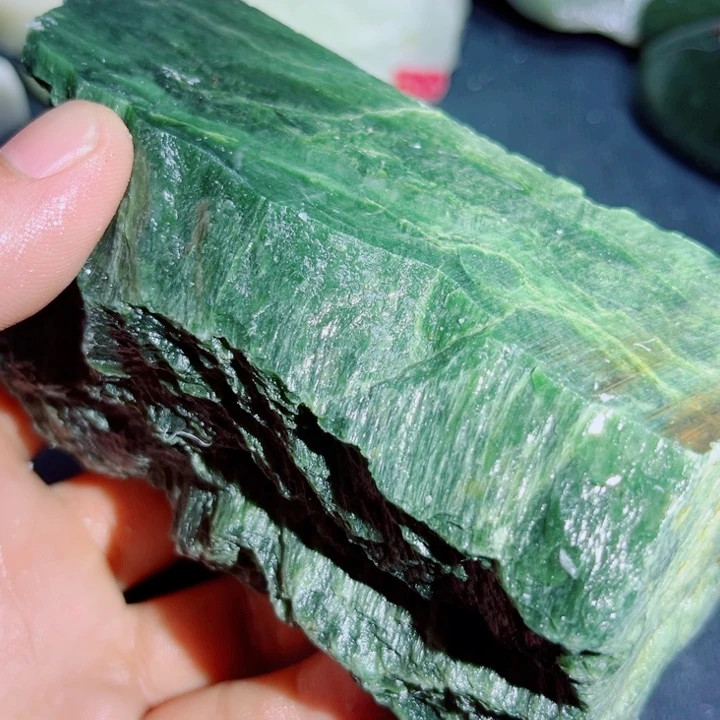 和田玉（糖玉）未镶嵌珠宝奇石