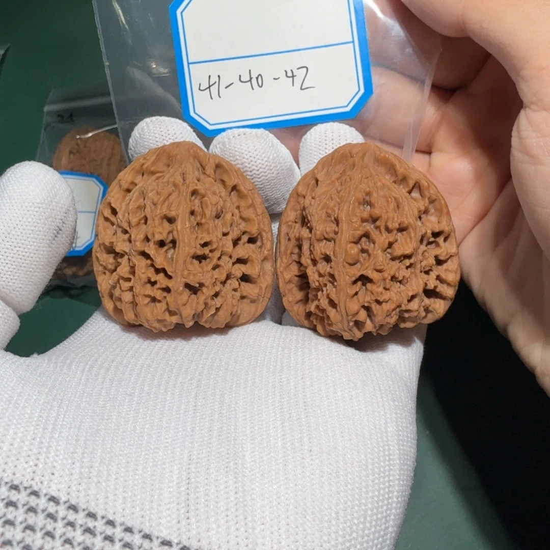 吊坠文玩核桃南疆40