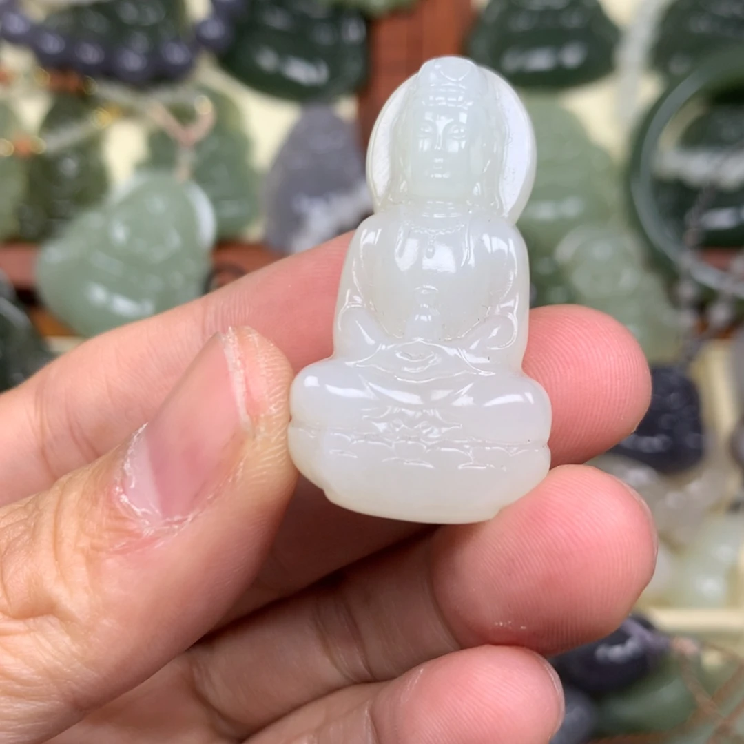 【闪购商品】颈饰未镶嵌和田玉