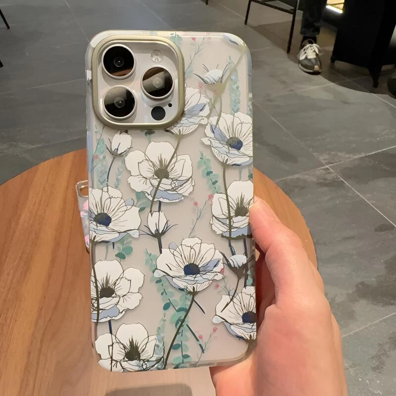 米卡伦适用iPhone16pro手机壳新款15超薄鎏金花朵双层印花14防摔