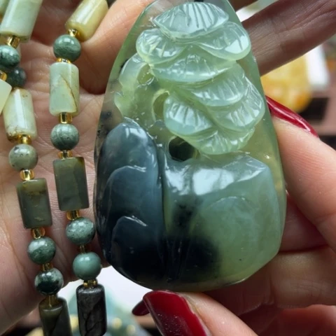 岫玉挂件未镶嵌挂件