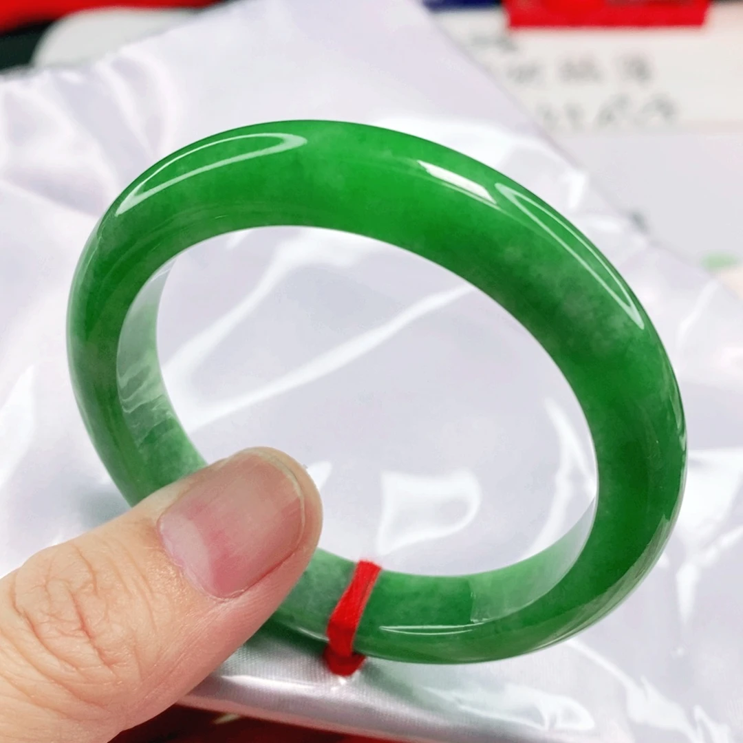 未镶嵌手镯翡翠50.5圈口完整毕业新货