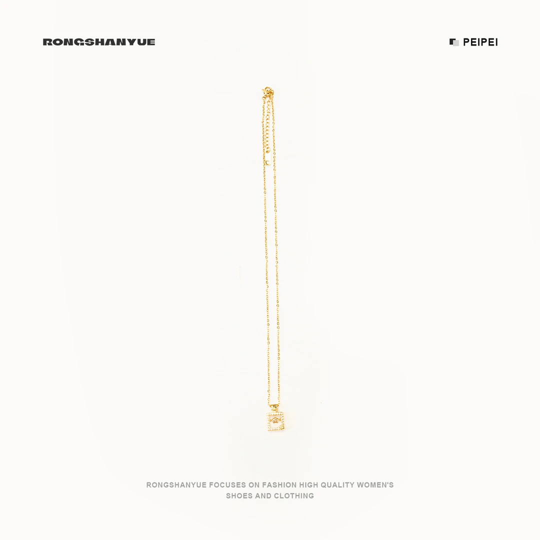 钛钢吊坠 金色轻奢小众女精致项链吊坠D292