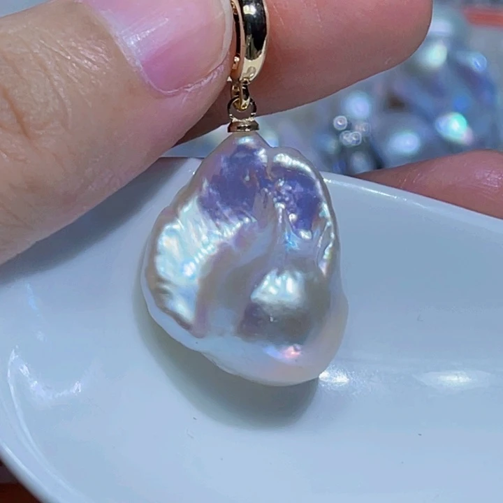 颈饰未镶嵌淡水珍珠