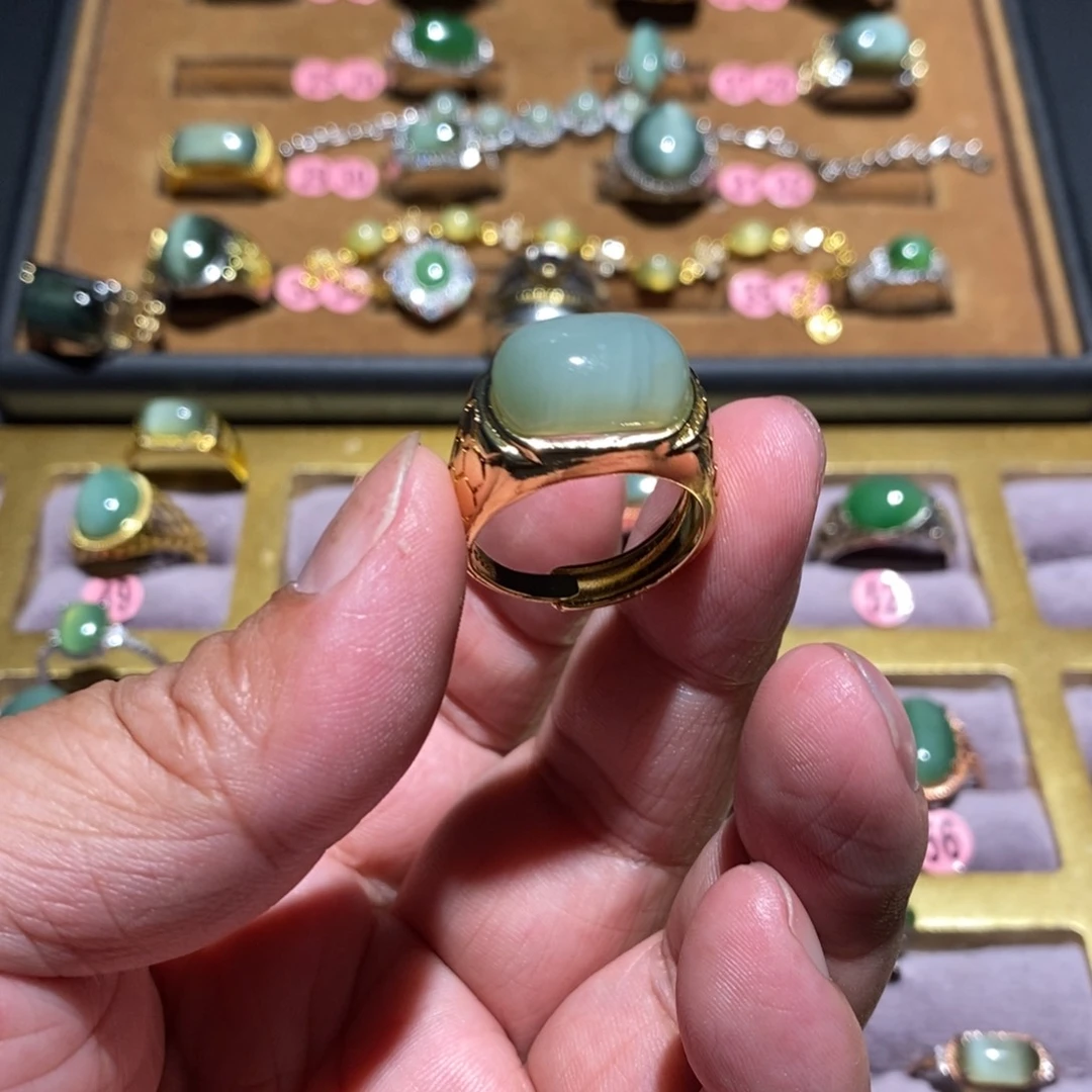 和田玉（碧玉）戒指未镶嵌