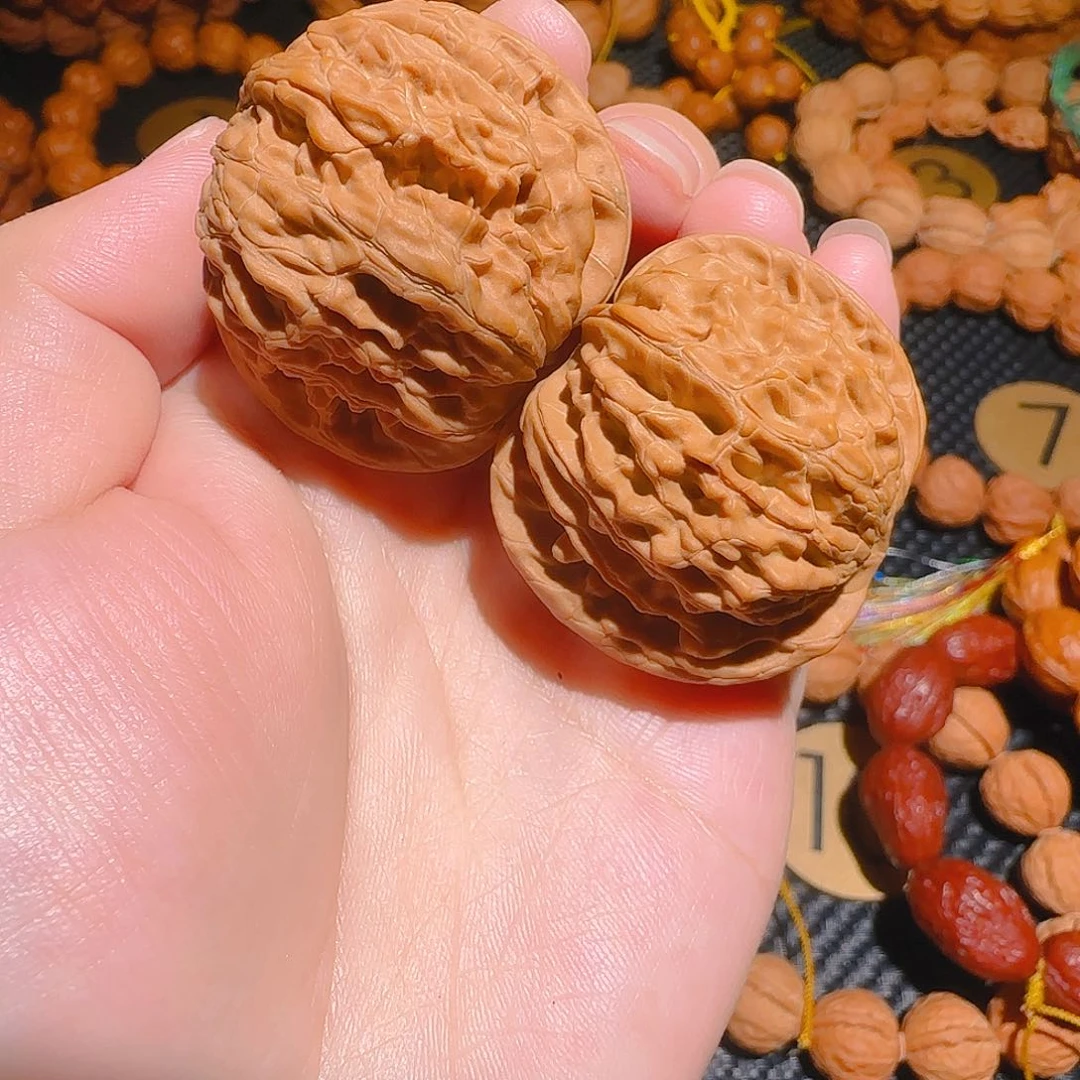 文玩核桃吊坠磨盘