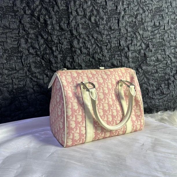 95新 DIOR/迪奥 迪奥Dior粉色中号波士顿手提包