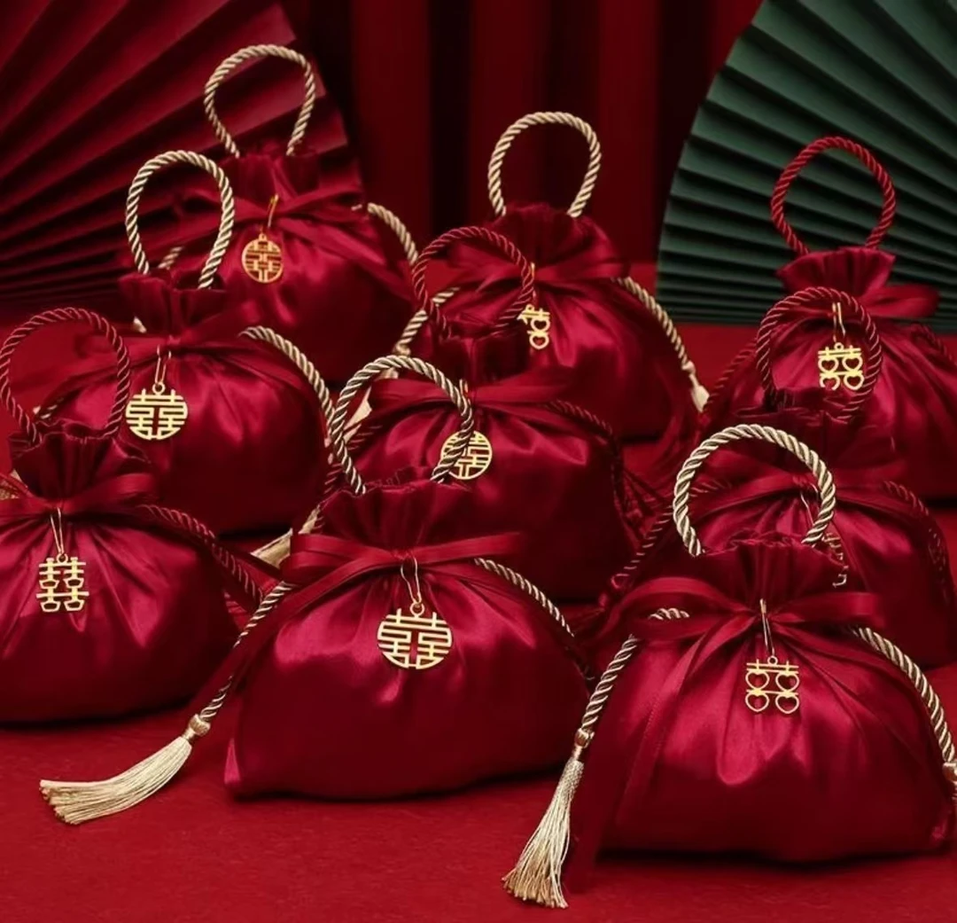 喜糖袋结婚专用糖果喜糖盒子丝绒布袋子婚礼手提喜袋空盒包装礼盒