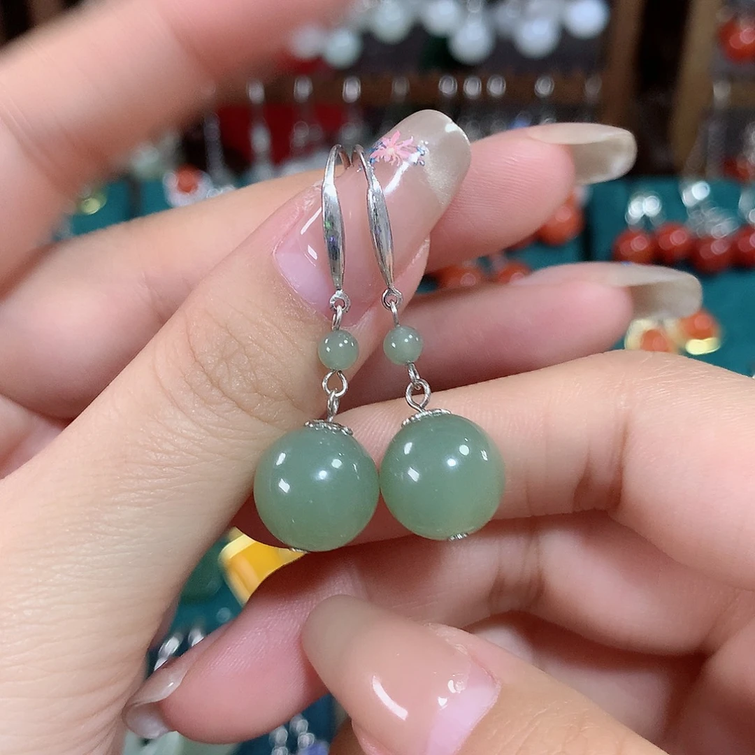 和田玉耳饰银S925镶嵌天然和田玉晴水12mm左右