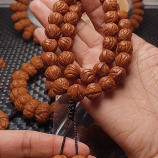 桃核手串龙纹桃核
