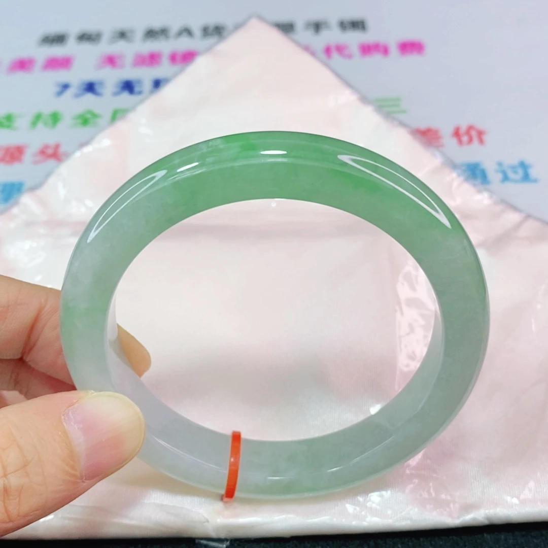 未镶嵌手镯翡翠57.8圈口正圈