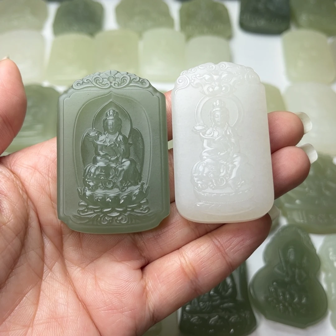 和田玉颈饰未镶嵌小*鲤