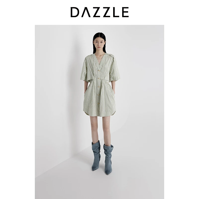 【4/24】DAZZLE 地素连衣裙2025年夏季绿色条纹结构连衣裙2J2O4862P