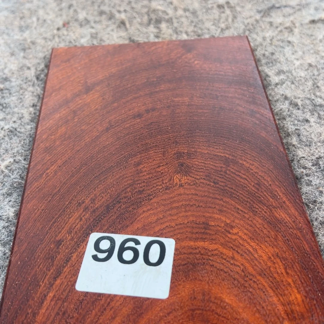 木枣****包木料一物一拍木料