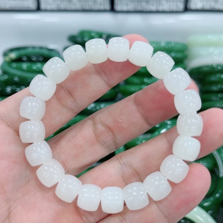未镶嵌手链和田玉10mm