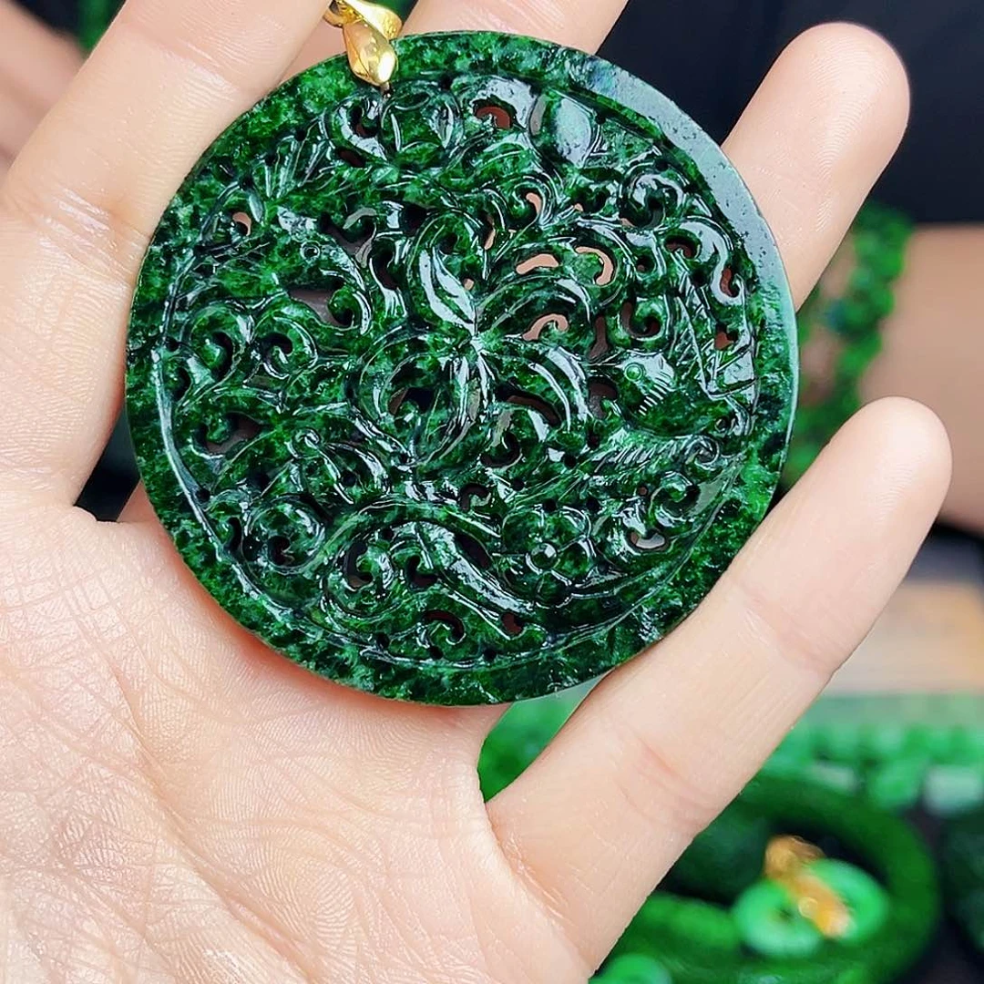 颈饰银S925镶嵌翡翠?****?多样性