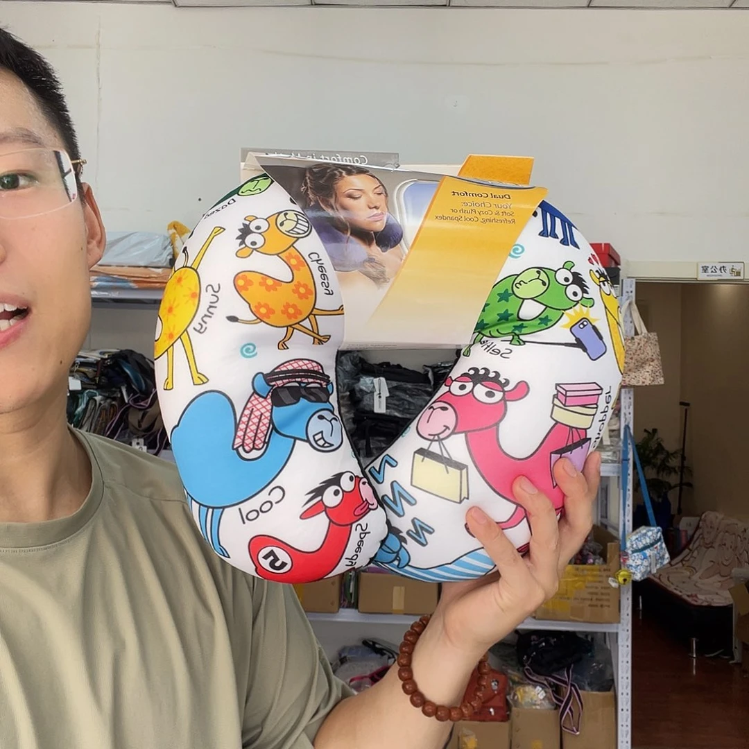 PU化妆包等产品和产品