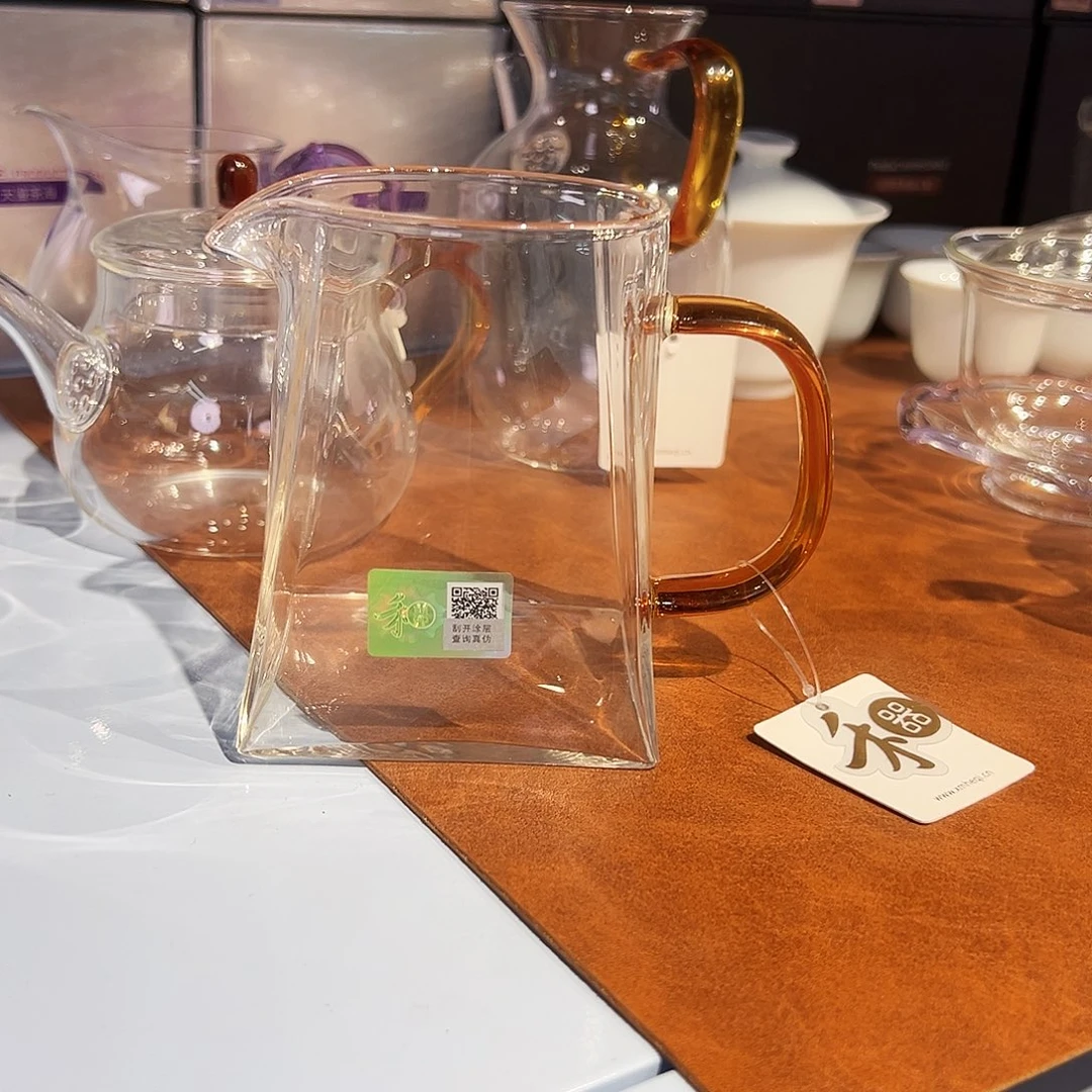 钢***片禾器翰然公道杯琥珀