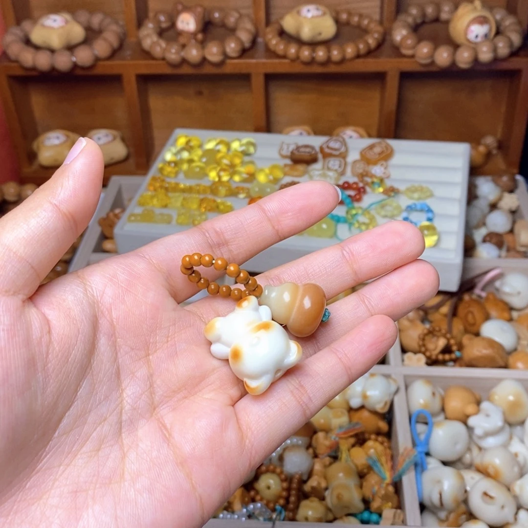 手串猴头核桃小熊，葫芦提溜