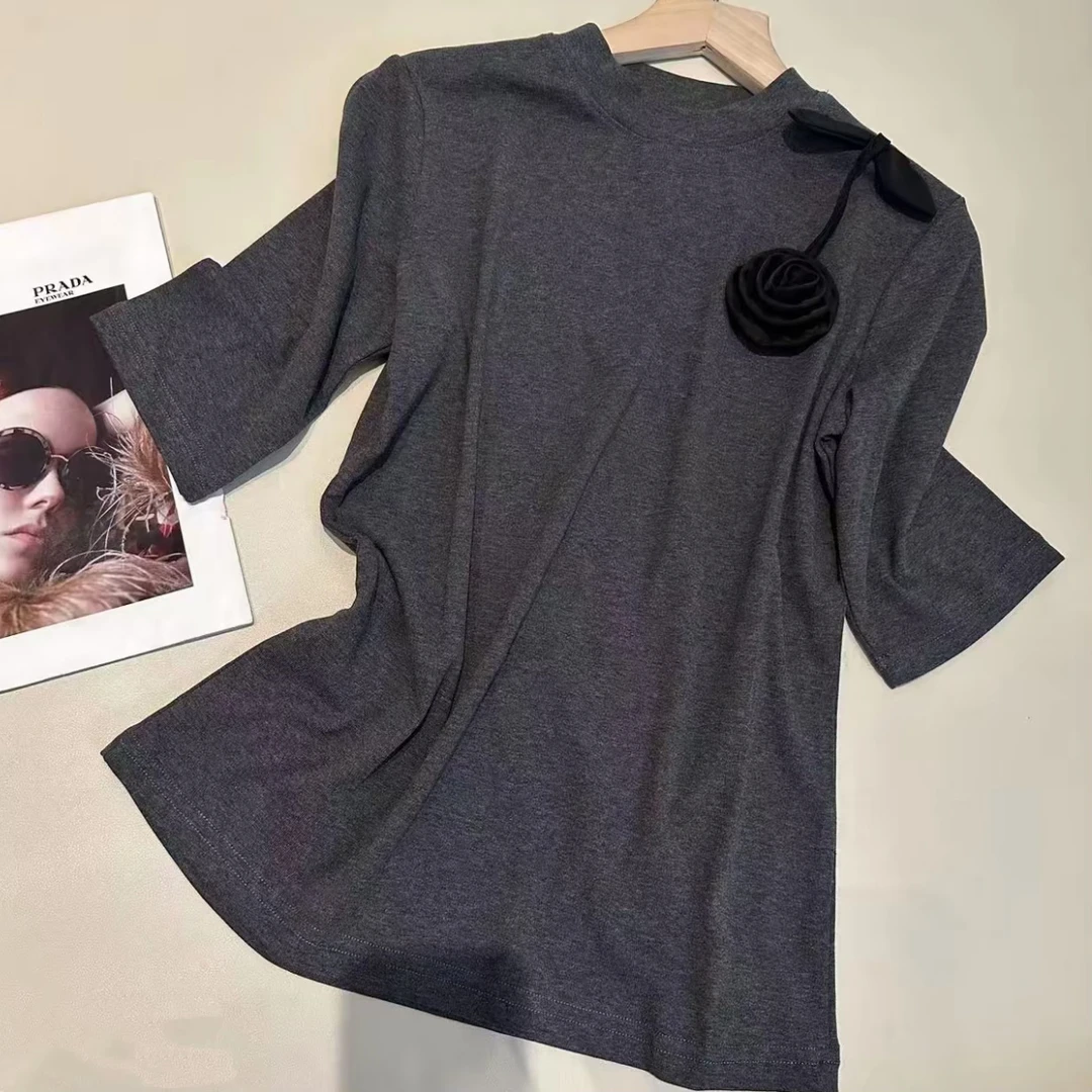 早秋款圆领设计感时尚百搭中袖显瘦T恤女2025新款减龄气质上衣