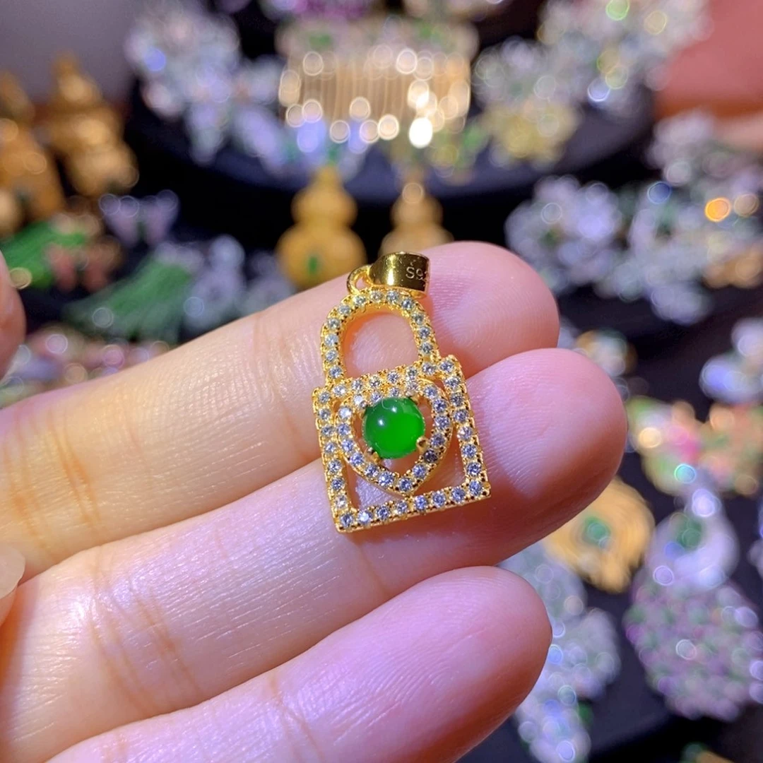 翡翠银S925镶嵌项圈天然翡翠