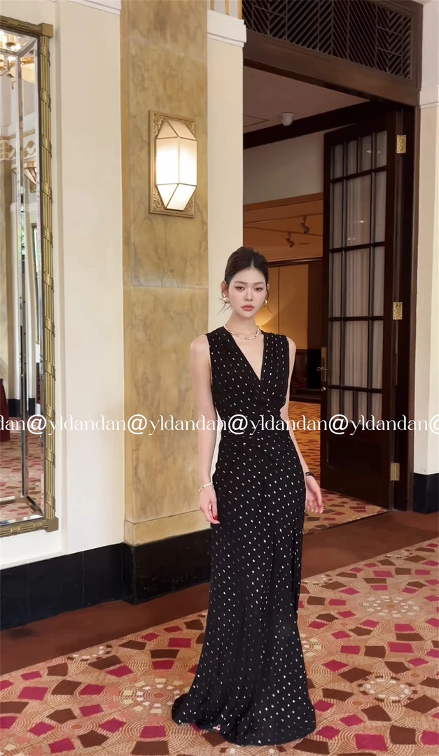 @yldandan|伊琳娜传说金色璀璨贵气复古绑带法式无袖高腰连衣裙