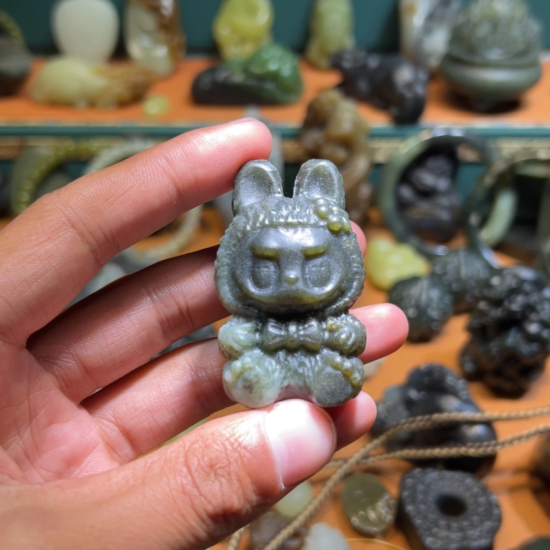 和田玉未镶嵌挂件