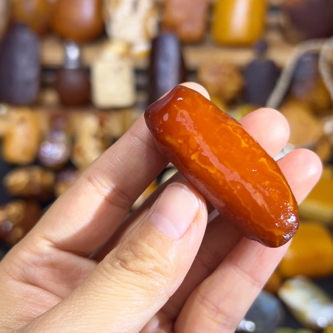 罗***福定制琥珀未镶嵌琥珀蜜蜡