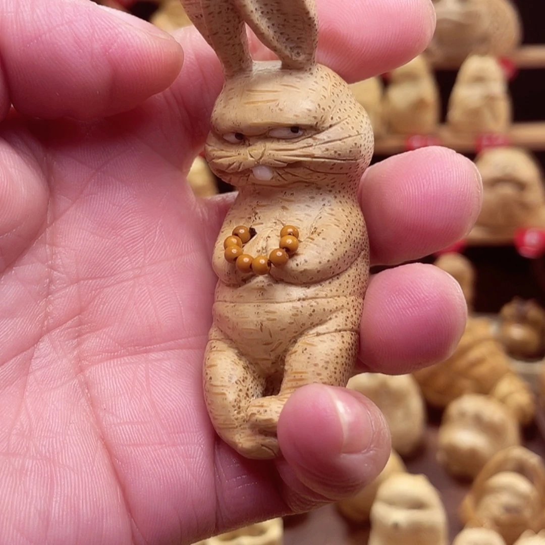 小****竹竹根雕兔子手把件