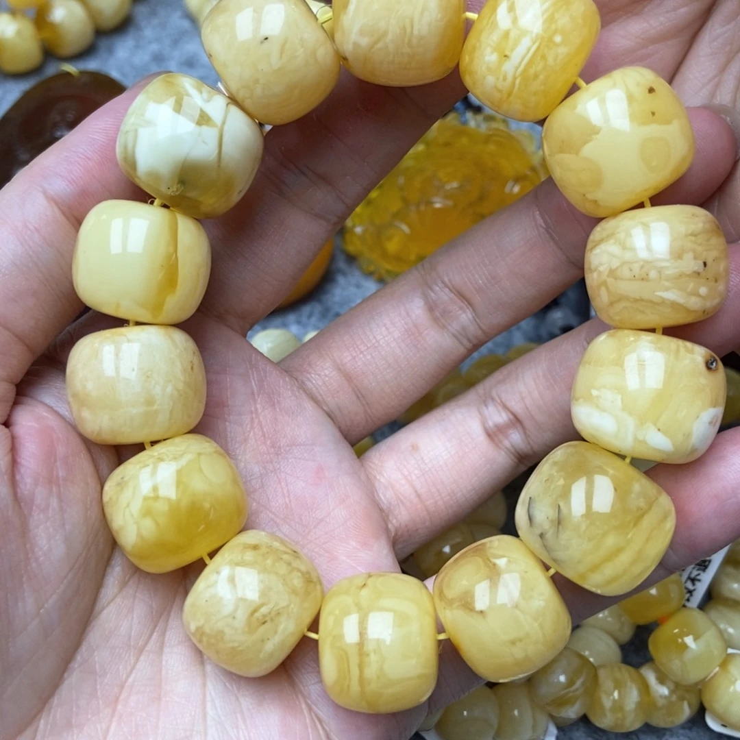 琥珀未镶嵌珠宝奇石10