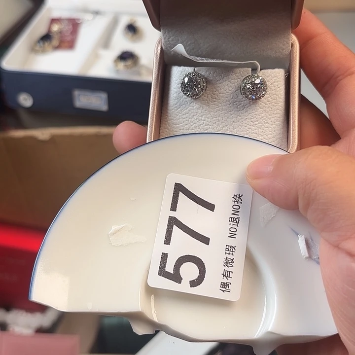11111。