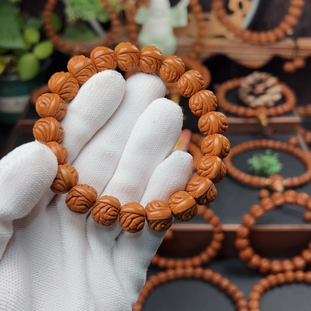 吊坠桃核1.3盘龙爆肚手串