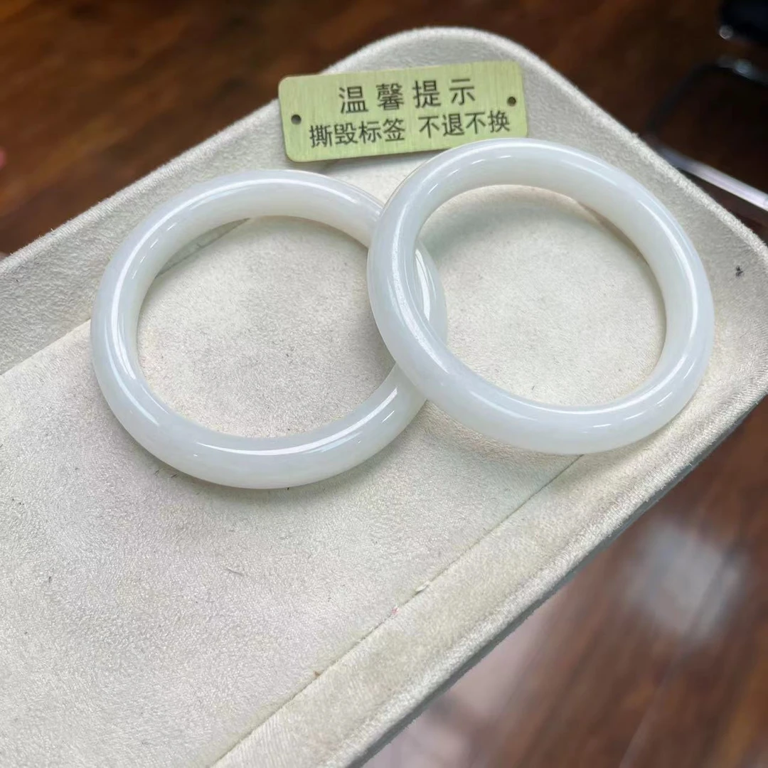 【胖】和田玉手镯多样性发其一@k