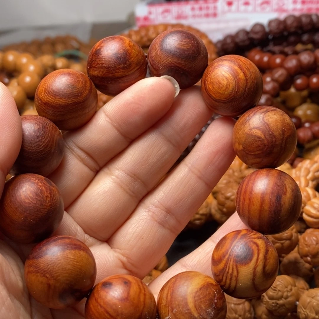 猴头核桃吊坠橄榄