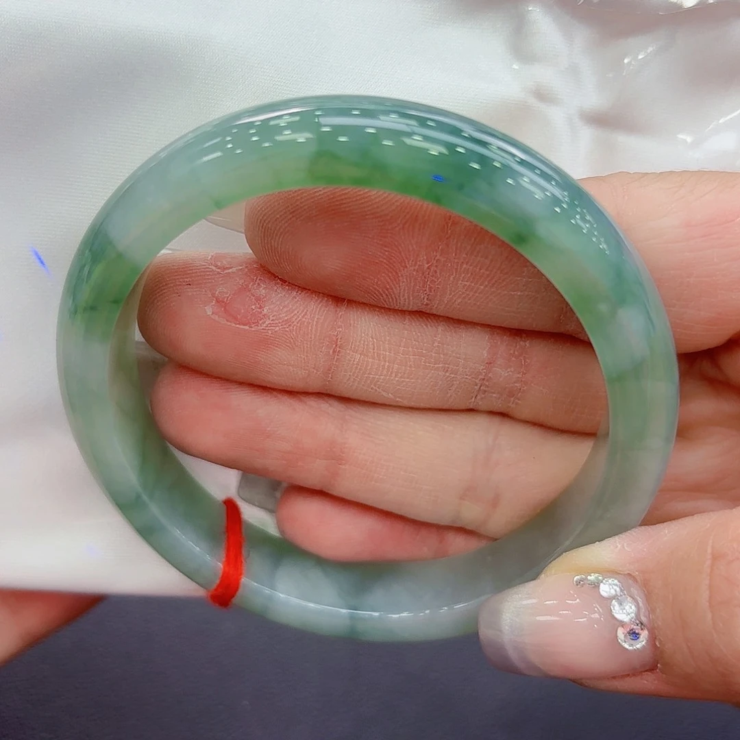 翡翠手镯未镶嵌圈口57.58