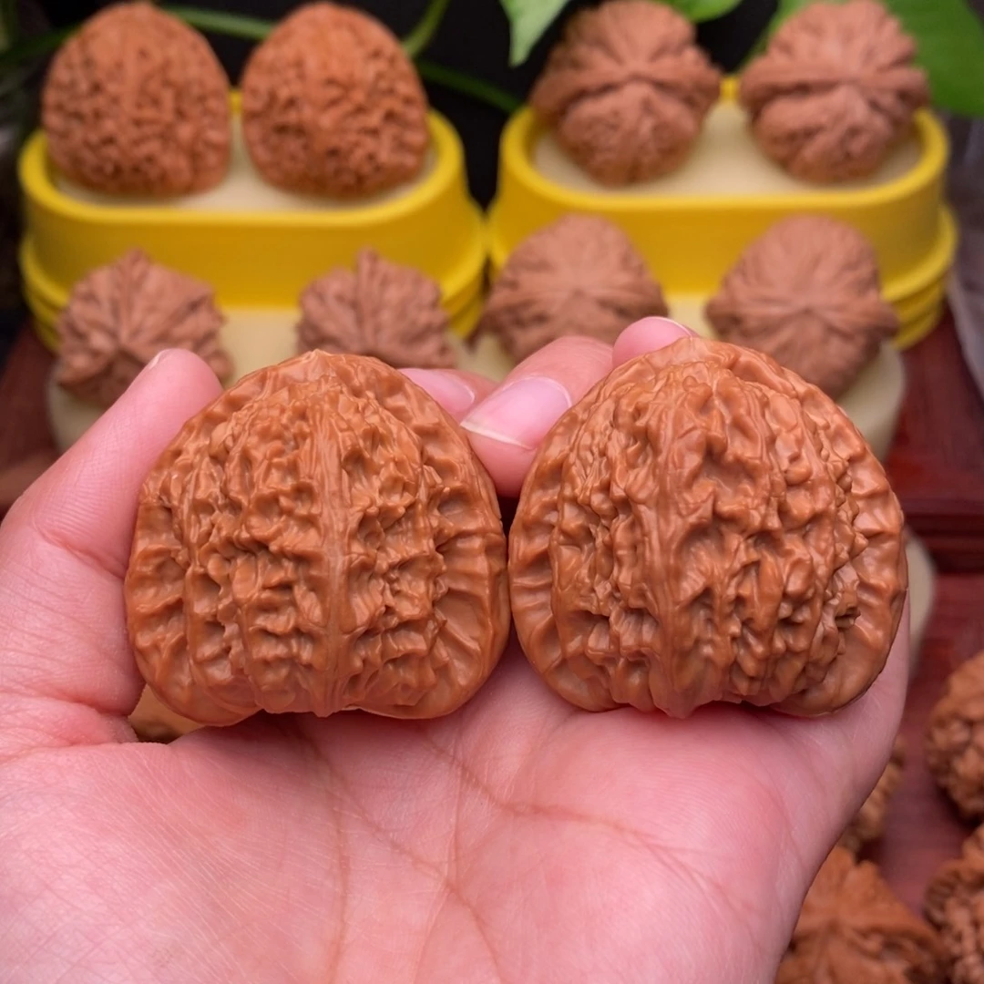 把件文玩核桃41“红皮”三角白