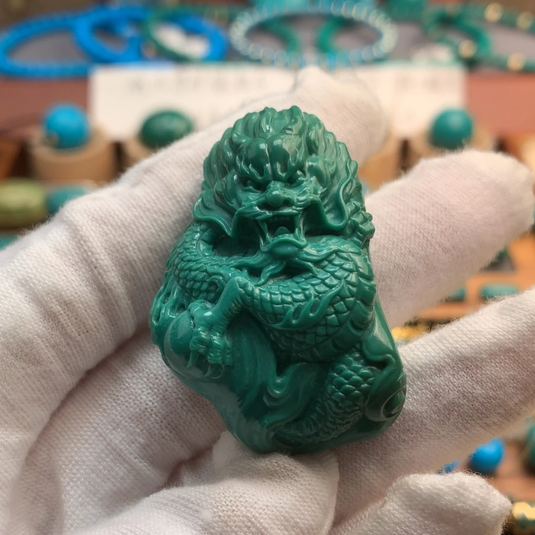 绿松石未镶嵌挂件