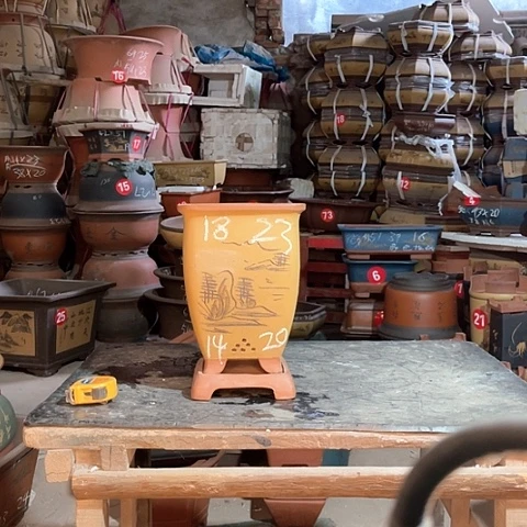 紫砂花盆四方一个