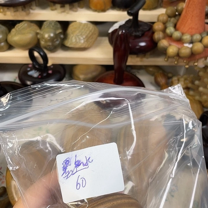 墨***水绿色的小镇和绿色的小村